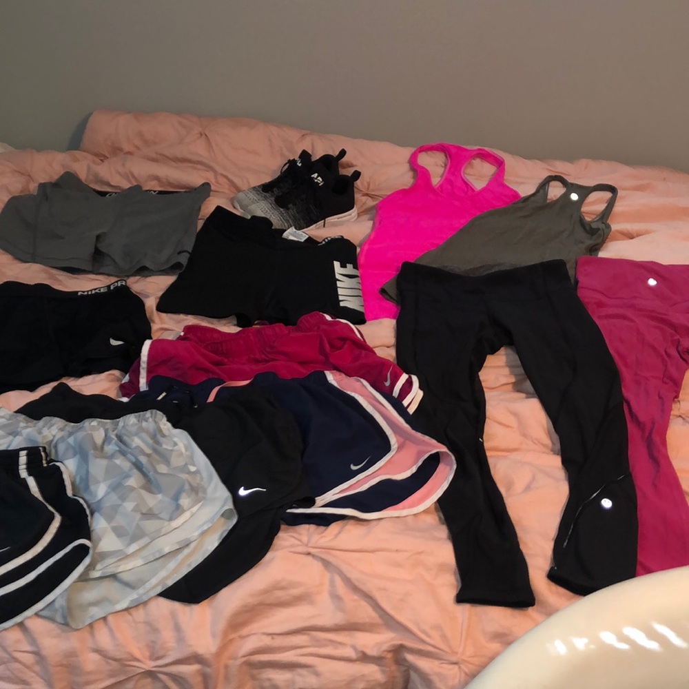 WORKOUT CLOTHING SALE💪🏽💪🏽💪🏽